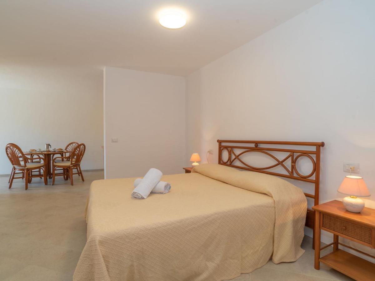 Holiday Home Corbezzolo 7 - Vista Village By Interhome Порто Сан Паоло Екстериор снимка