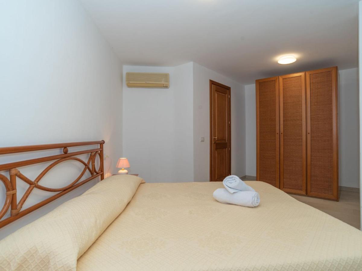 Holiday Home Corbezzolo 7 - Vista Village By Interhome Порто Сан Паоло Екстериор снимка